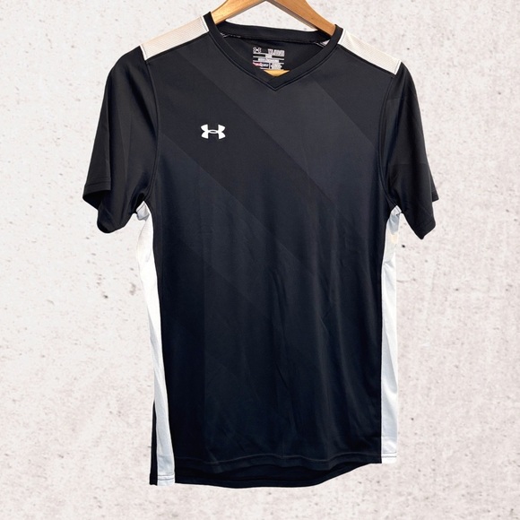 Under Armour Black and White Short Sleeve Tee - Picture 1 of 4